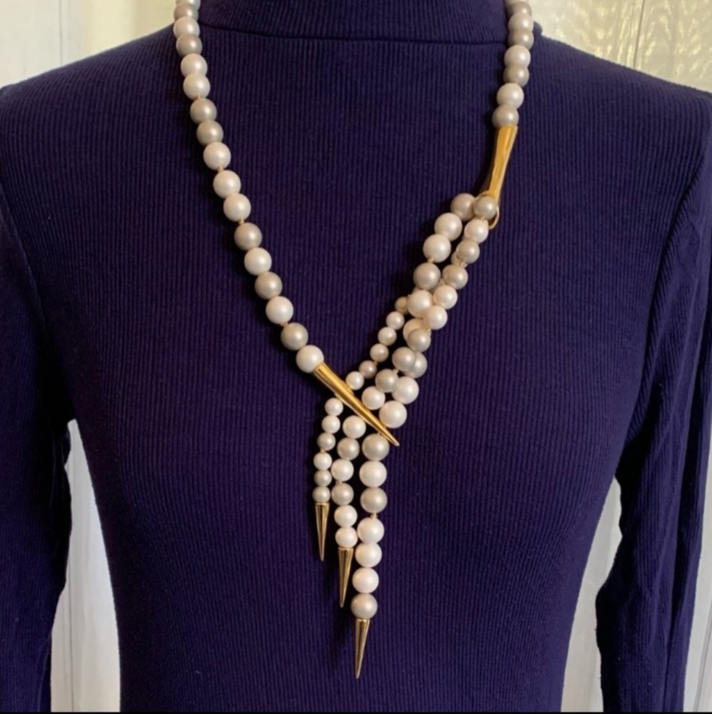 Alexis Bittar Pearl Necklace - Picture 13 of 13